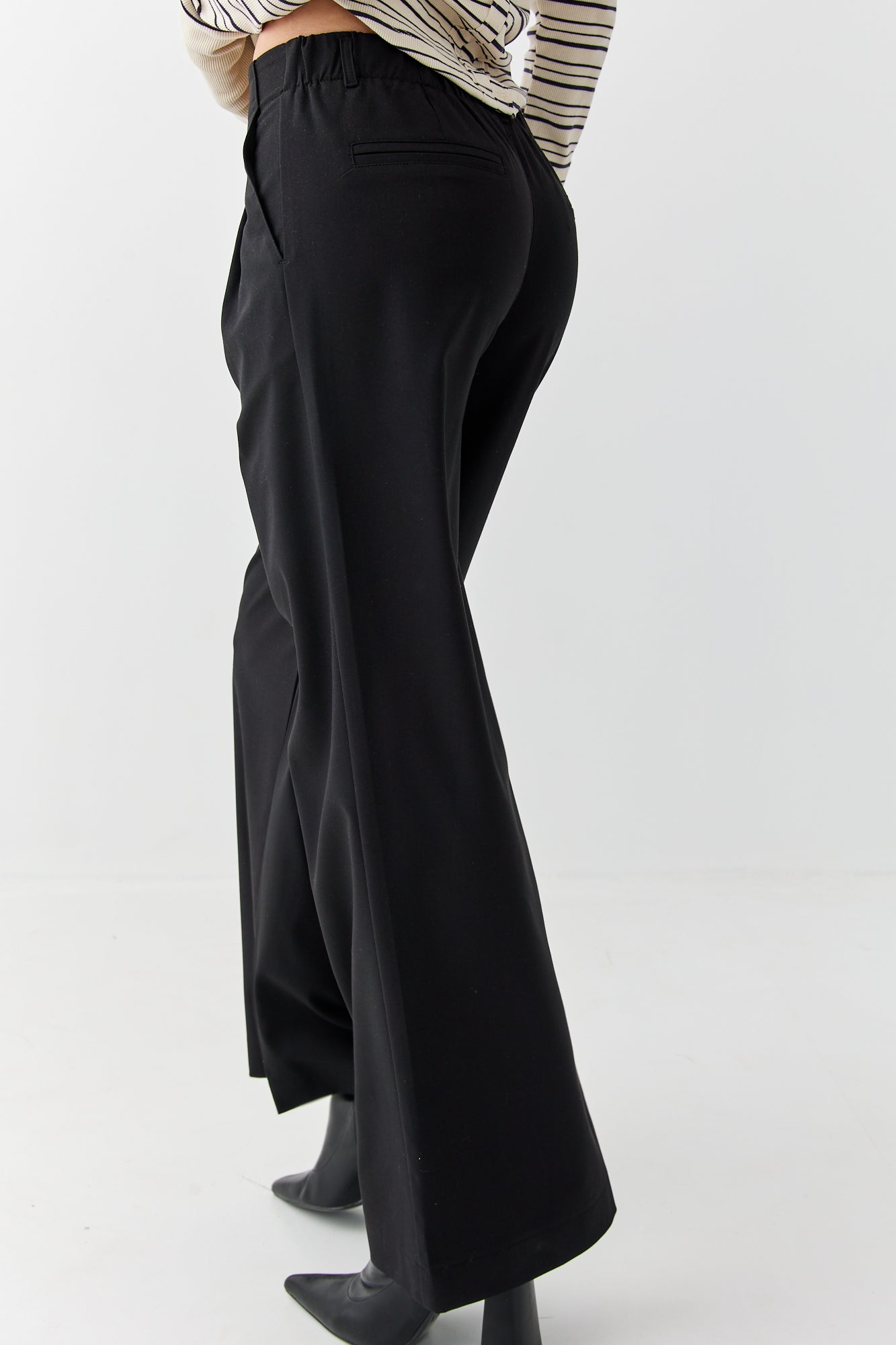 BLACK WIDE LEG ANYA BOTTOMS (PREORDER)